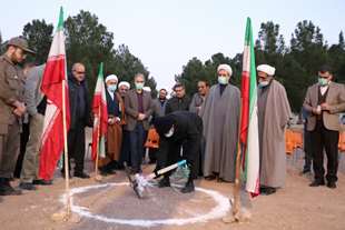  مراسم کلنگ‌ زنی یادمان شهید یکه ‌زارع در دانشگاه قم برگزار شد